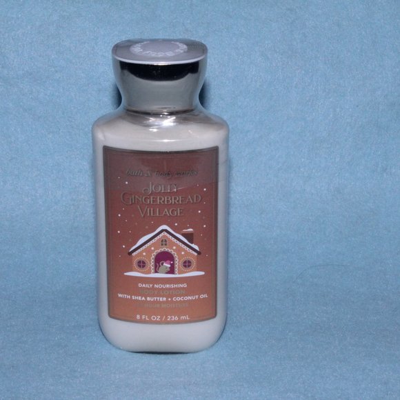 BATH AND BODY WORKS **3 FULL SIZE ITEMS**Jolly Gingerbread Village Fragrance - Picture 7 of 8